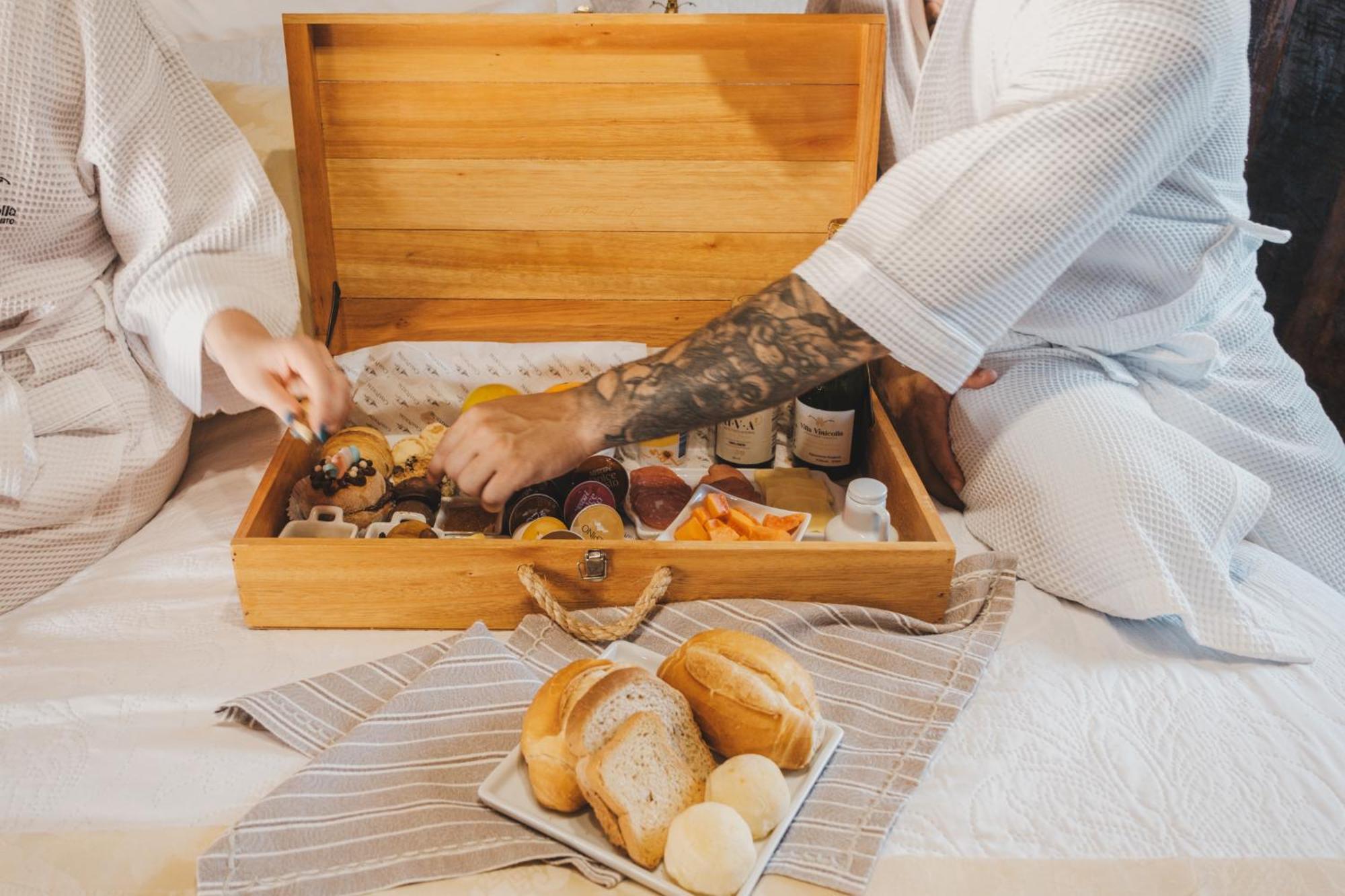 Villa Vinicolla Hospedagem Conceito Bento Gonçalves エクステリア 写真